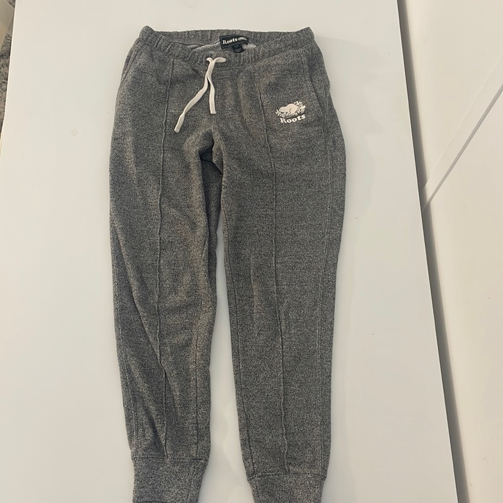 Gently worn gray Roots women’s joggers